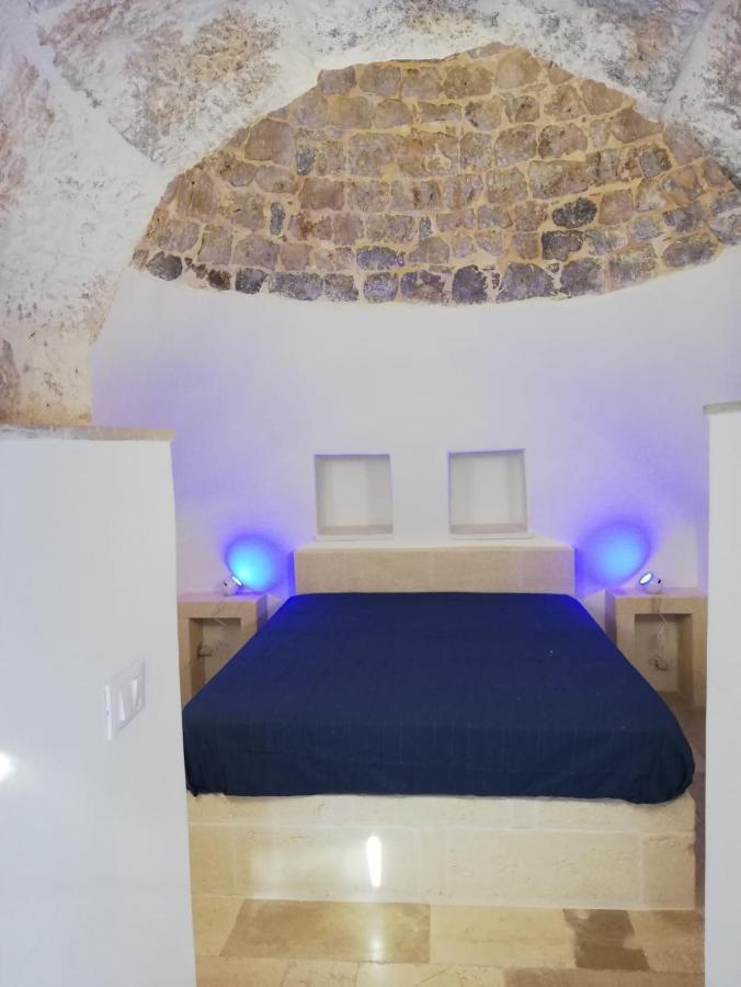 オストゥーニ Trullo Minuettoヴィラ エクステリア 写真